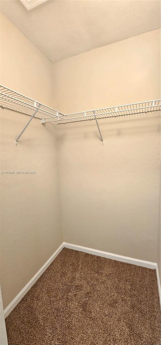 2014 Marsh Hbr Dr Riviera Beach, FL 33404