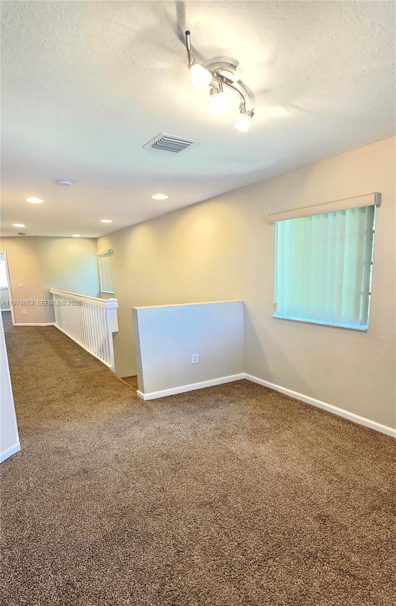 2014 Marsh Hbr Dr Riviera Beach, FL 33404