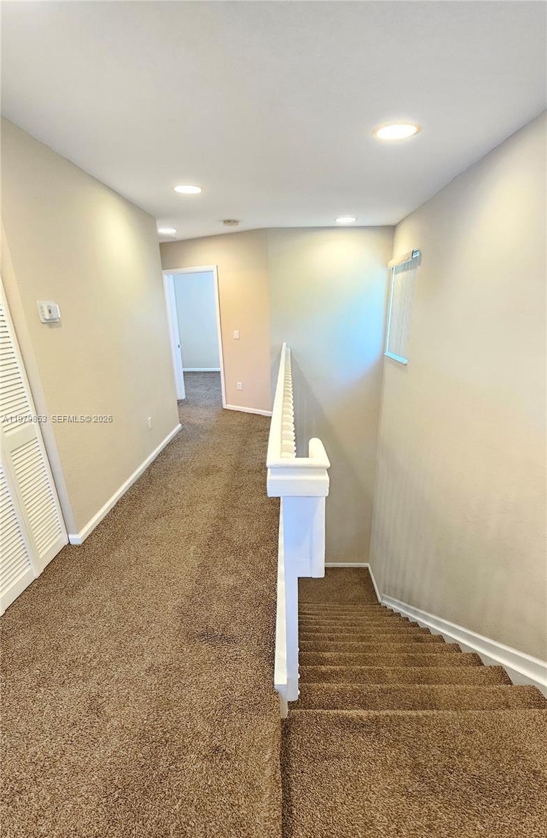 2014 Marsh Hbr Dr Riviera Beach, FL 33404