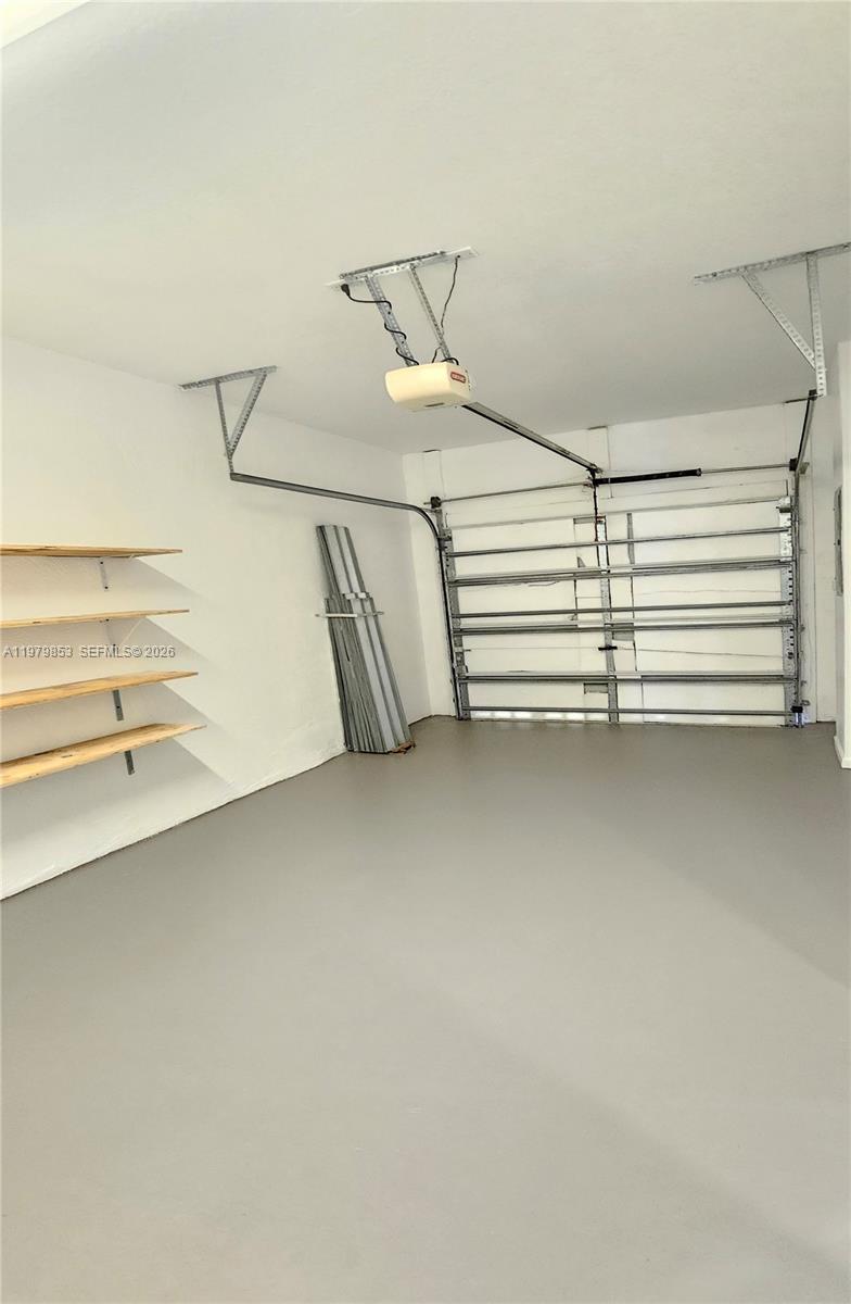 2014 Marsh Hbr Dr Riviera Beach, FL 33404