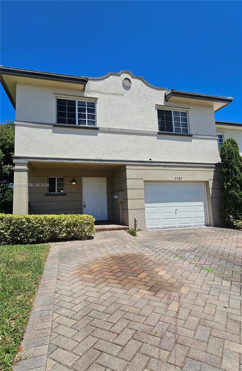 2014 Marsh Hbr Dr Riviera Beach, FL 33404