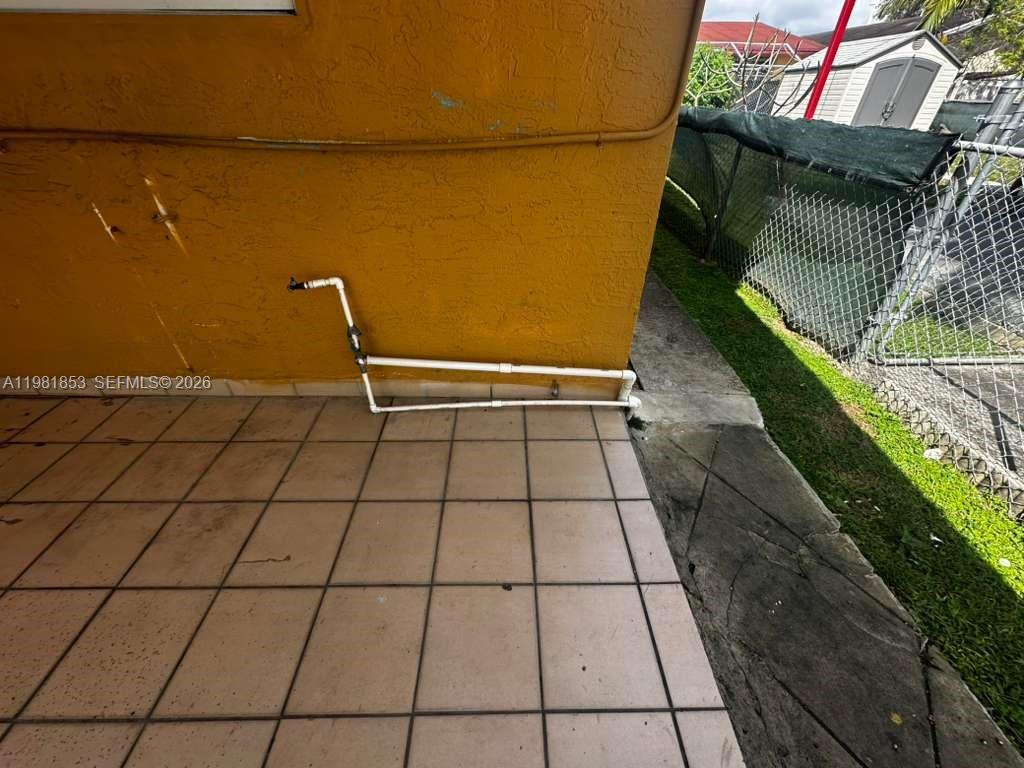 2337 NW 32nd St Miami, FL 33142