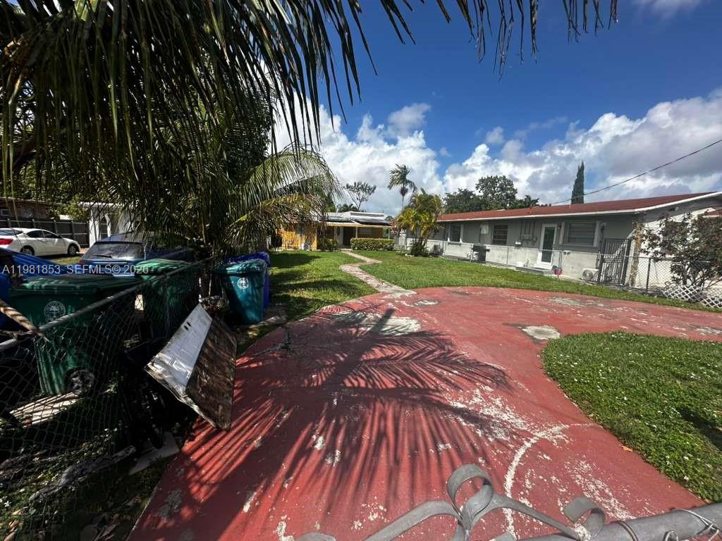 2337 NW 32nd St Miami, FL 33142