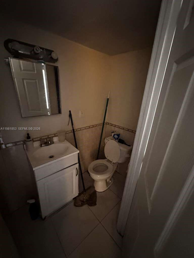 2337 NW 32nd St Miami, FL 33142