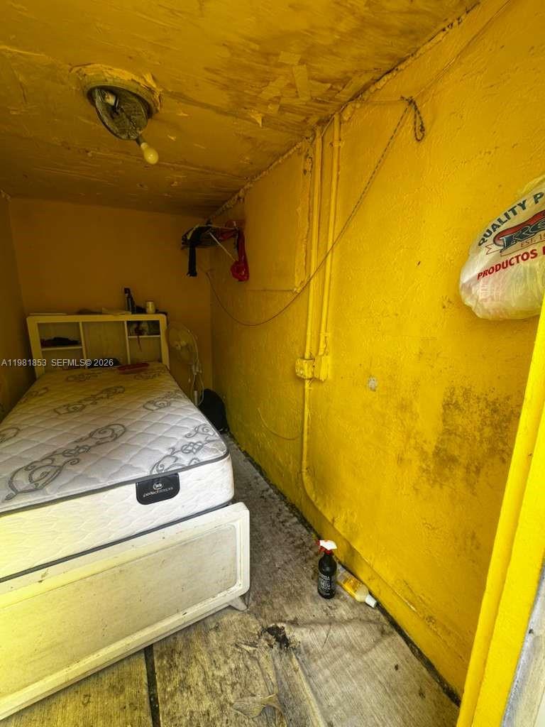 2337 NW 32nd St Miami, FL 33142