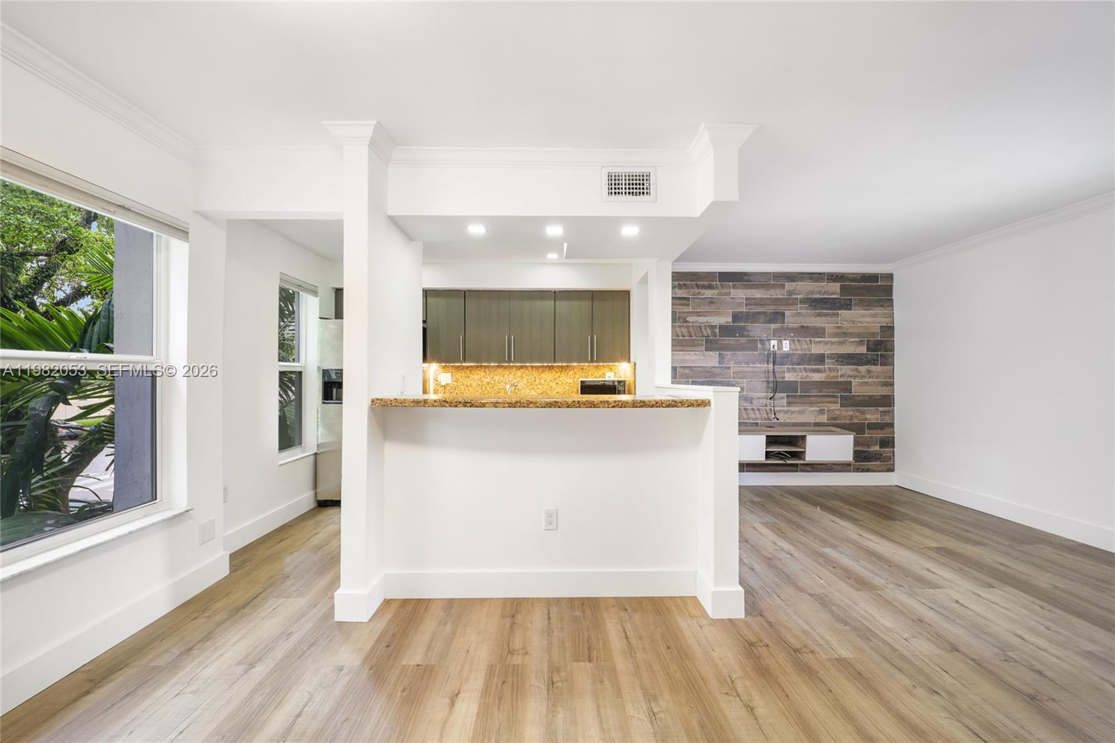 235 Antilla Ave #7 Coral Gables, FL 33134