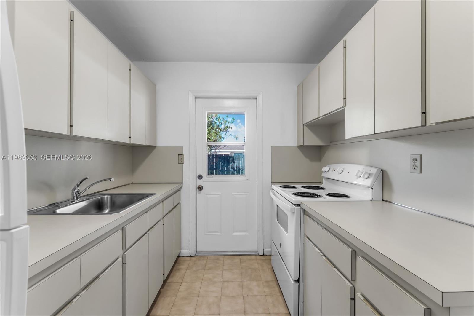 12983 SW 18th Ter Miami, FL 33175