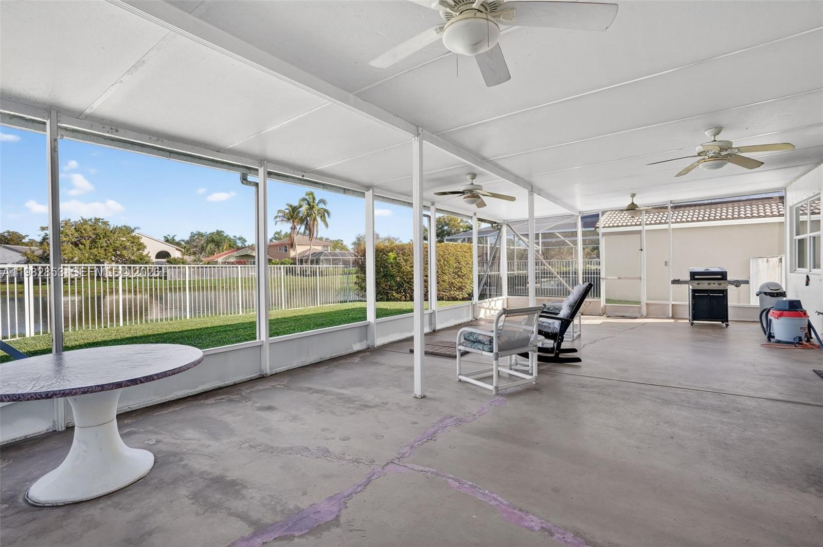 16419 Sapphire Pl Weston, FL 33331