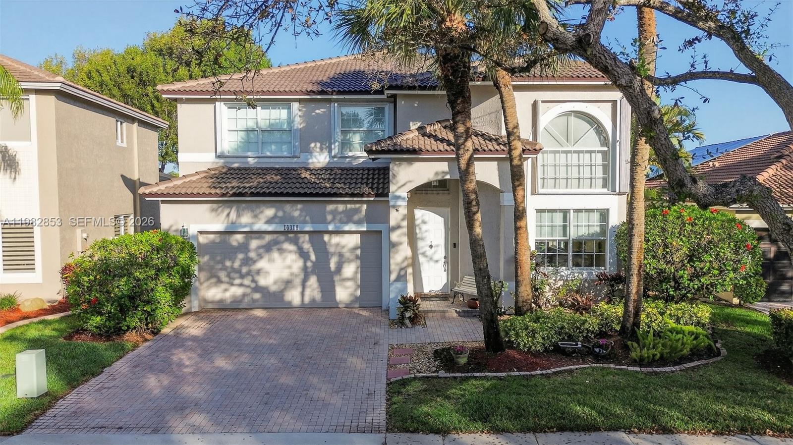 16419 Sapphire Pl Weston, FL 33331