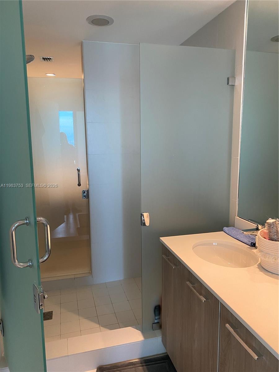 501 NE 31st St #1905 Miami, FL 33125