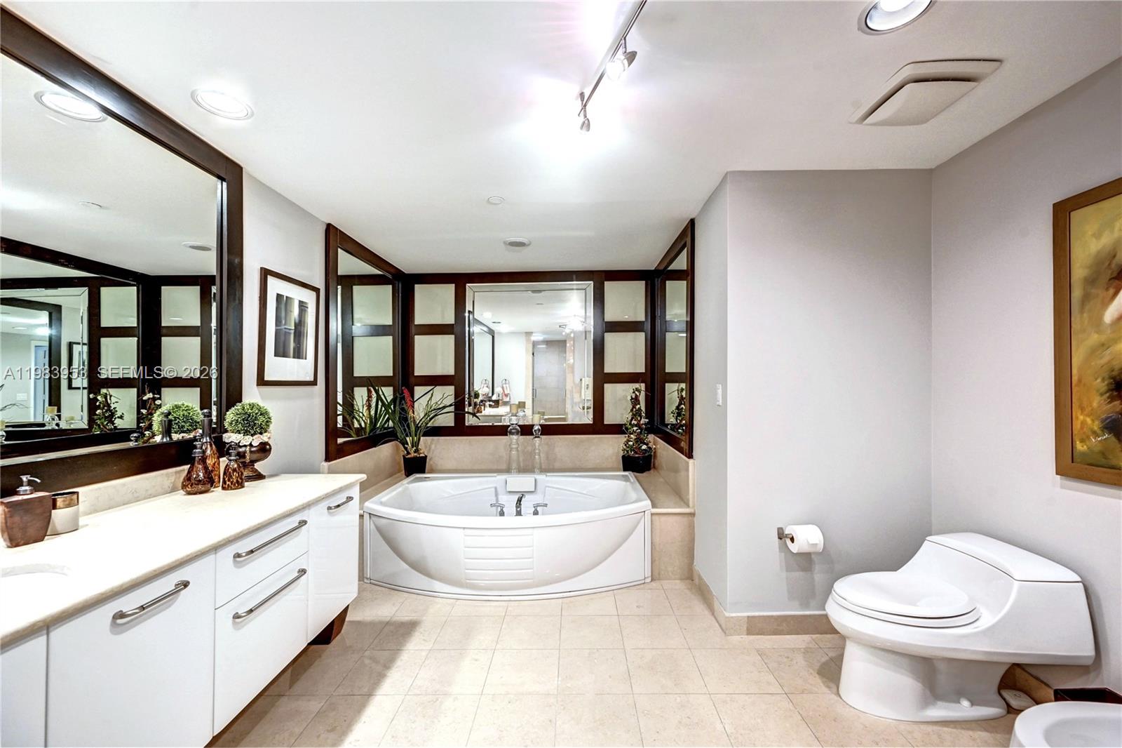 3101 S Ocean Dr #3203 Hollywood, FL 33019