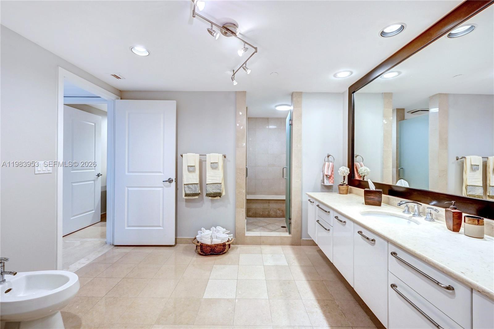 3101 S Ocean Dr #3203 Hollywood, FL 33019