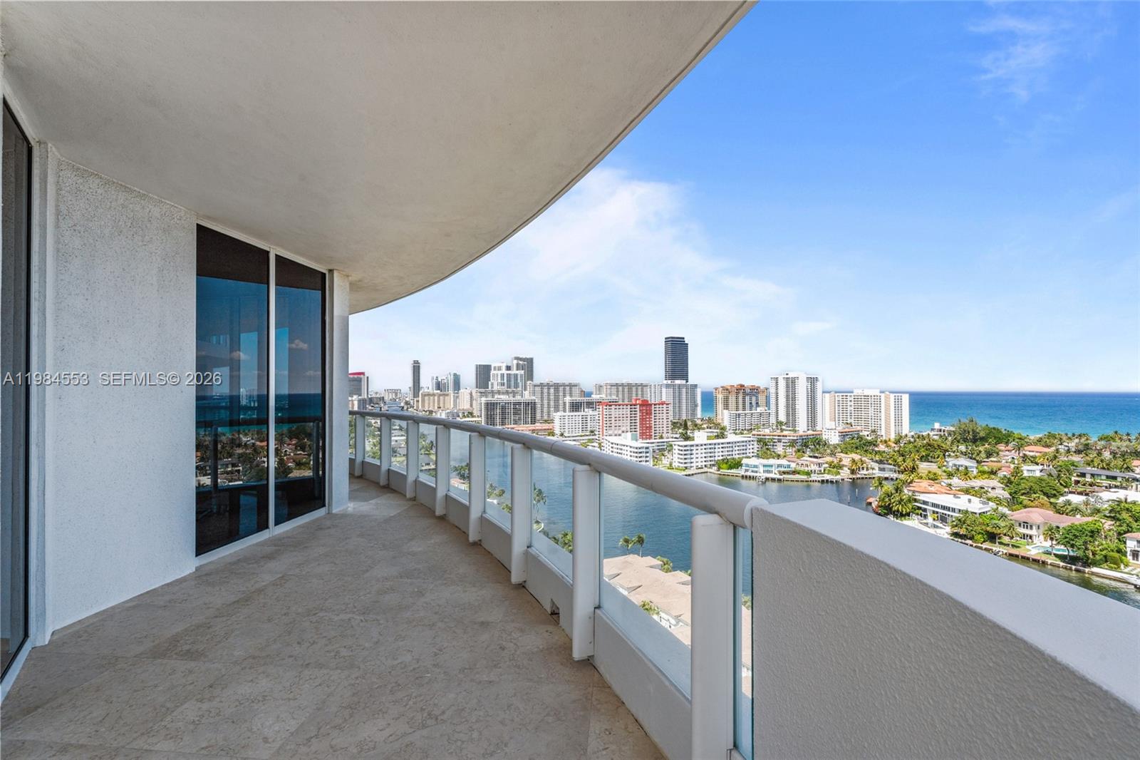 21200 Point Pl #1901 Aventura, FL 33180