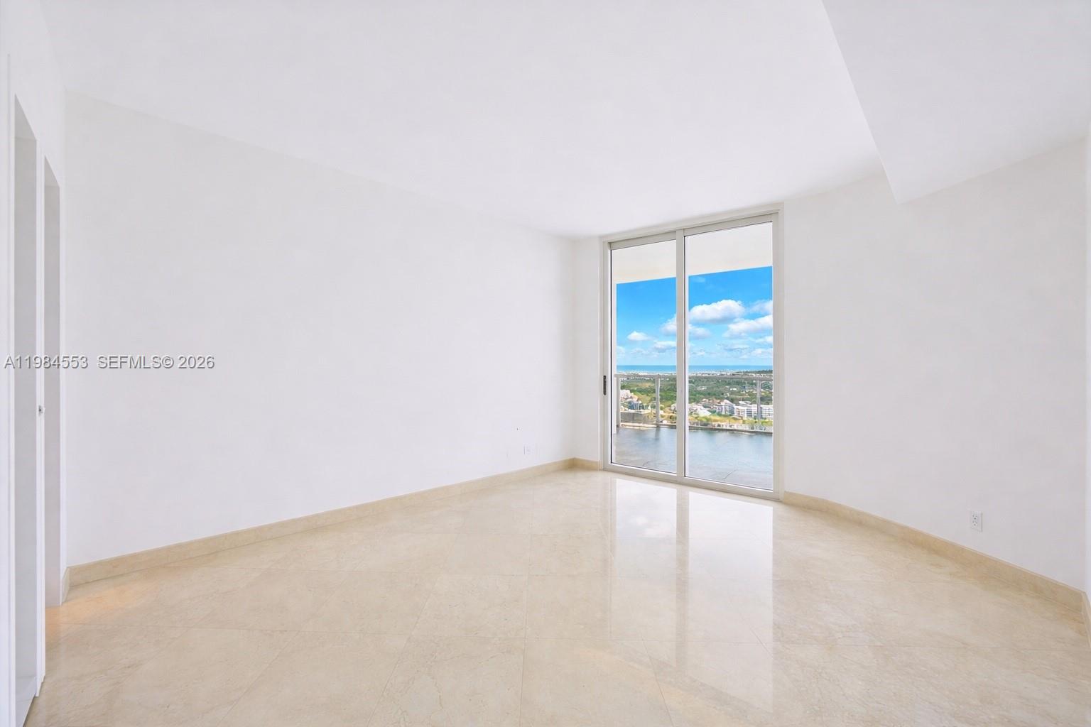 21200 Point Pl #1901 Aventura, FL 33180