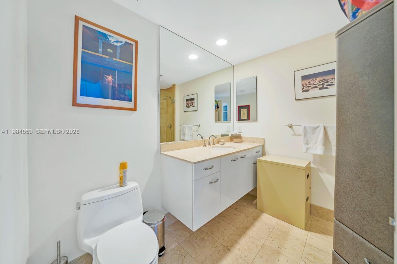 21200 Point Pl #1901 Aventura, FL 33180