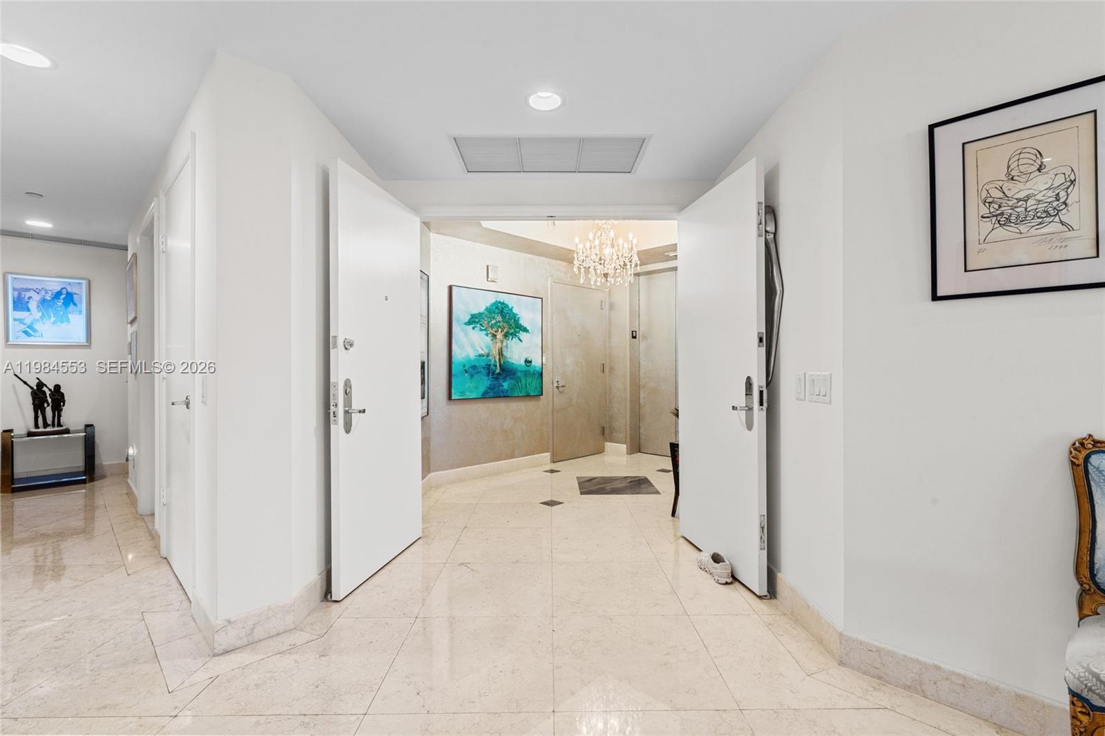 21200 Point Pl #1901 Aventura, FL 33180