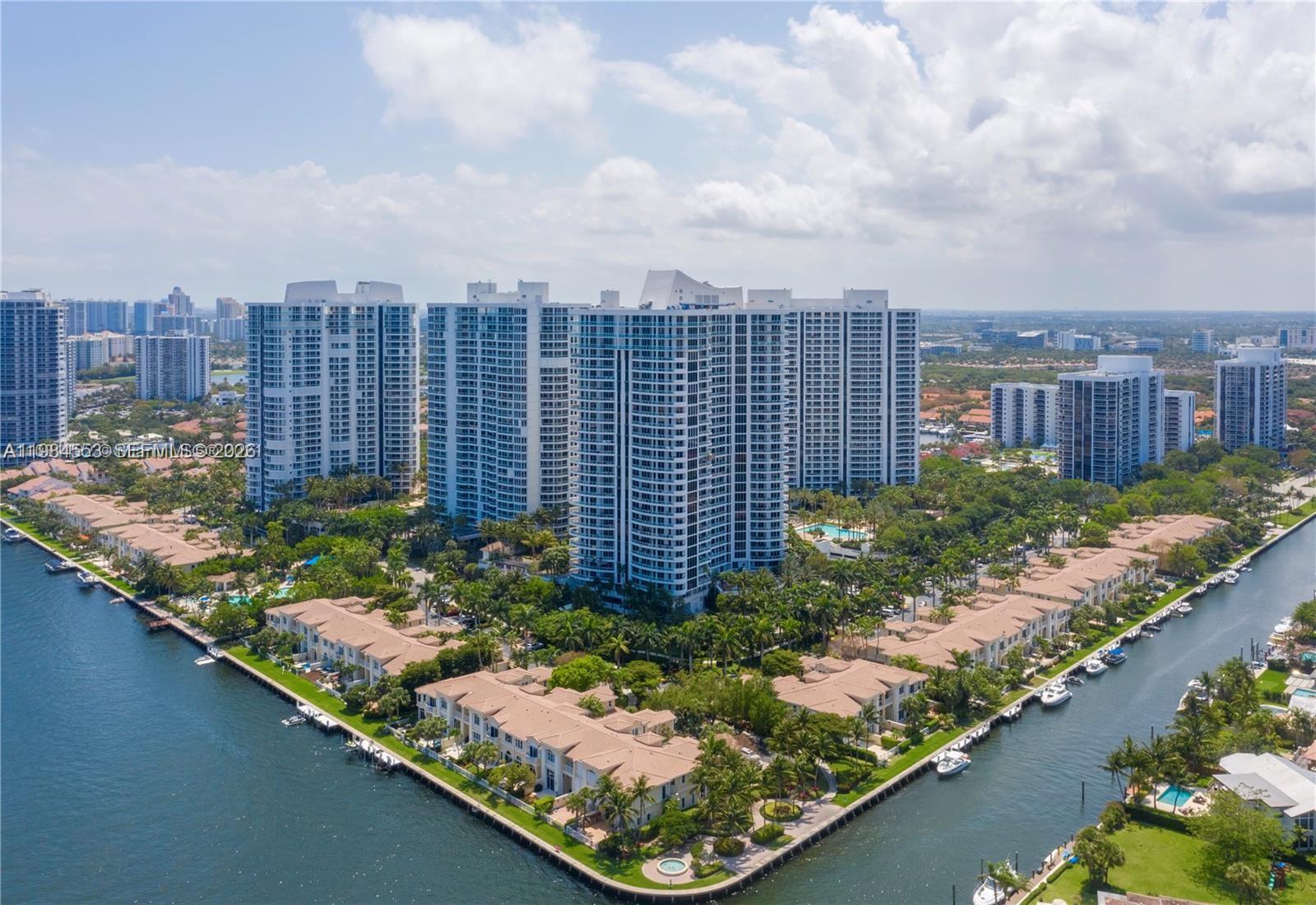 21200 Point Pl #1901 Aventura, FL 33180