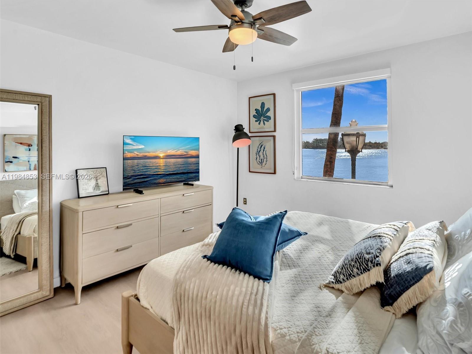 17150 N Bay Rd #2205 Sunny Isles Beach, FL 33160