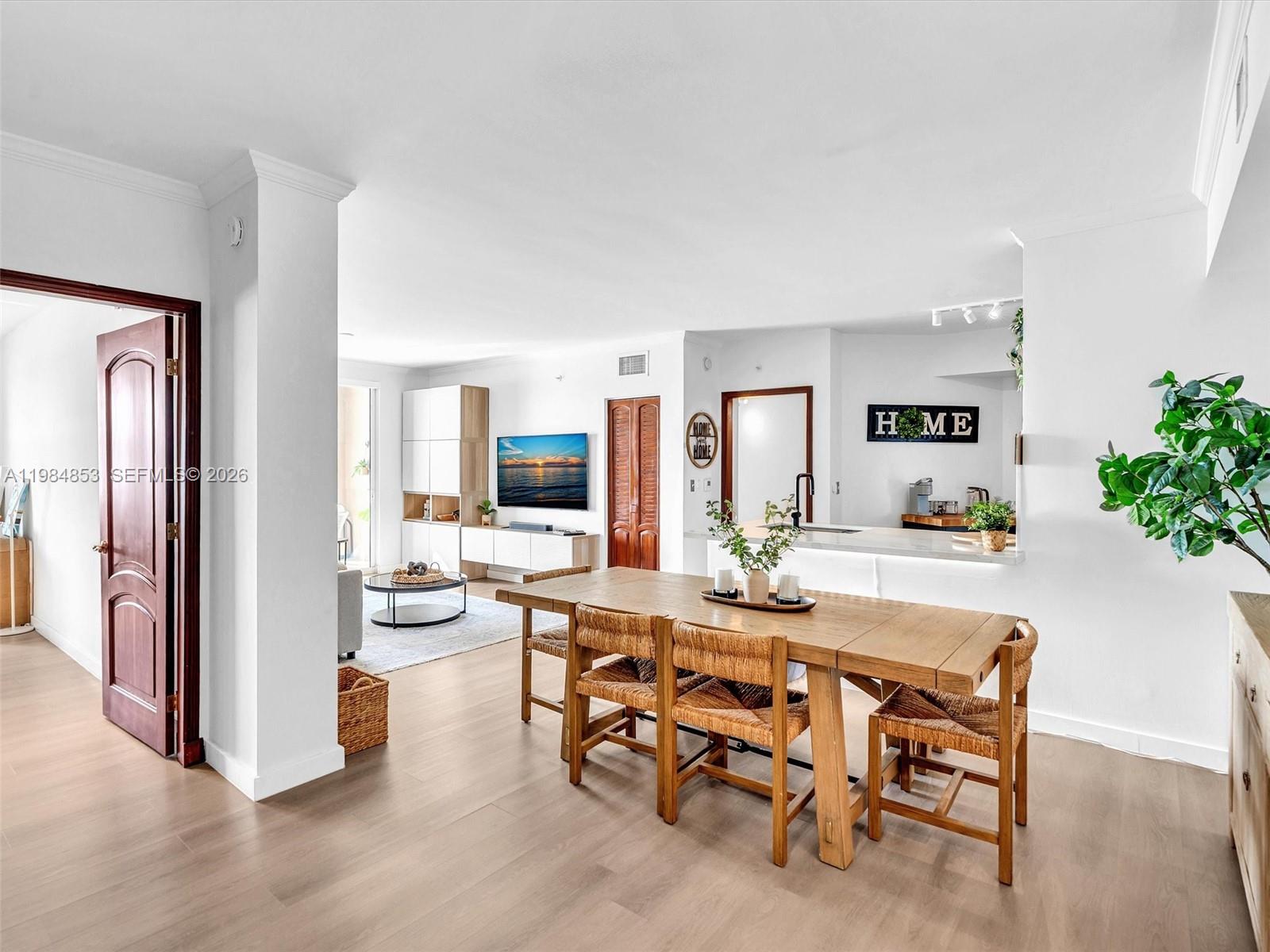 17150 N Bay Rd #2205 Sunny Isles Beach, FL 33160