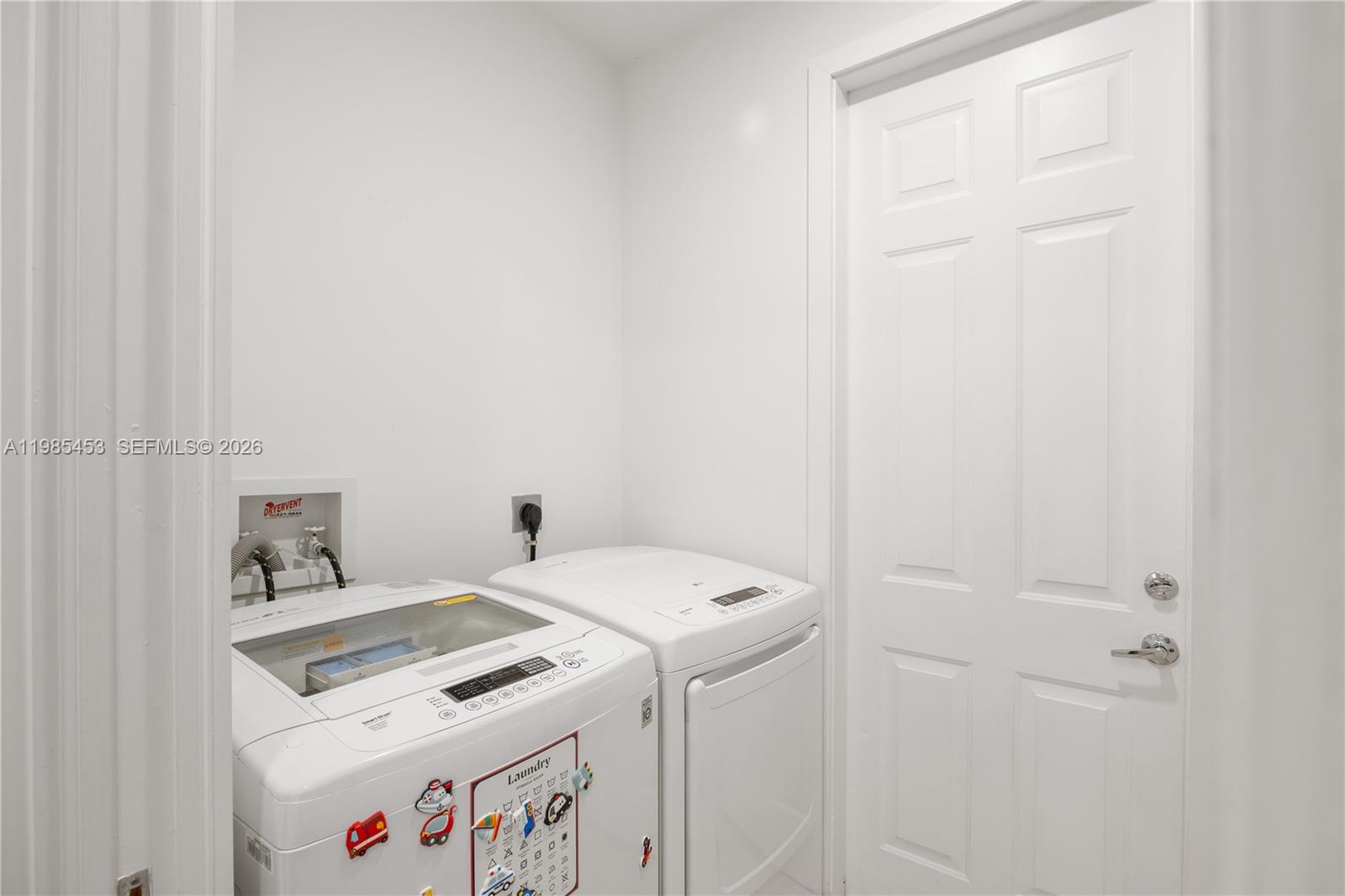 8600 SW 139th Ter Palmetto Bay, FL 33158