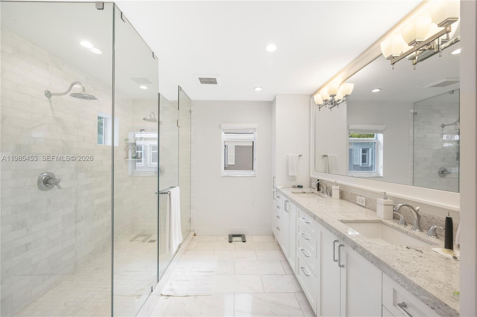 8600 SW 139th Ter Palmetto Bay, FL 33158