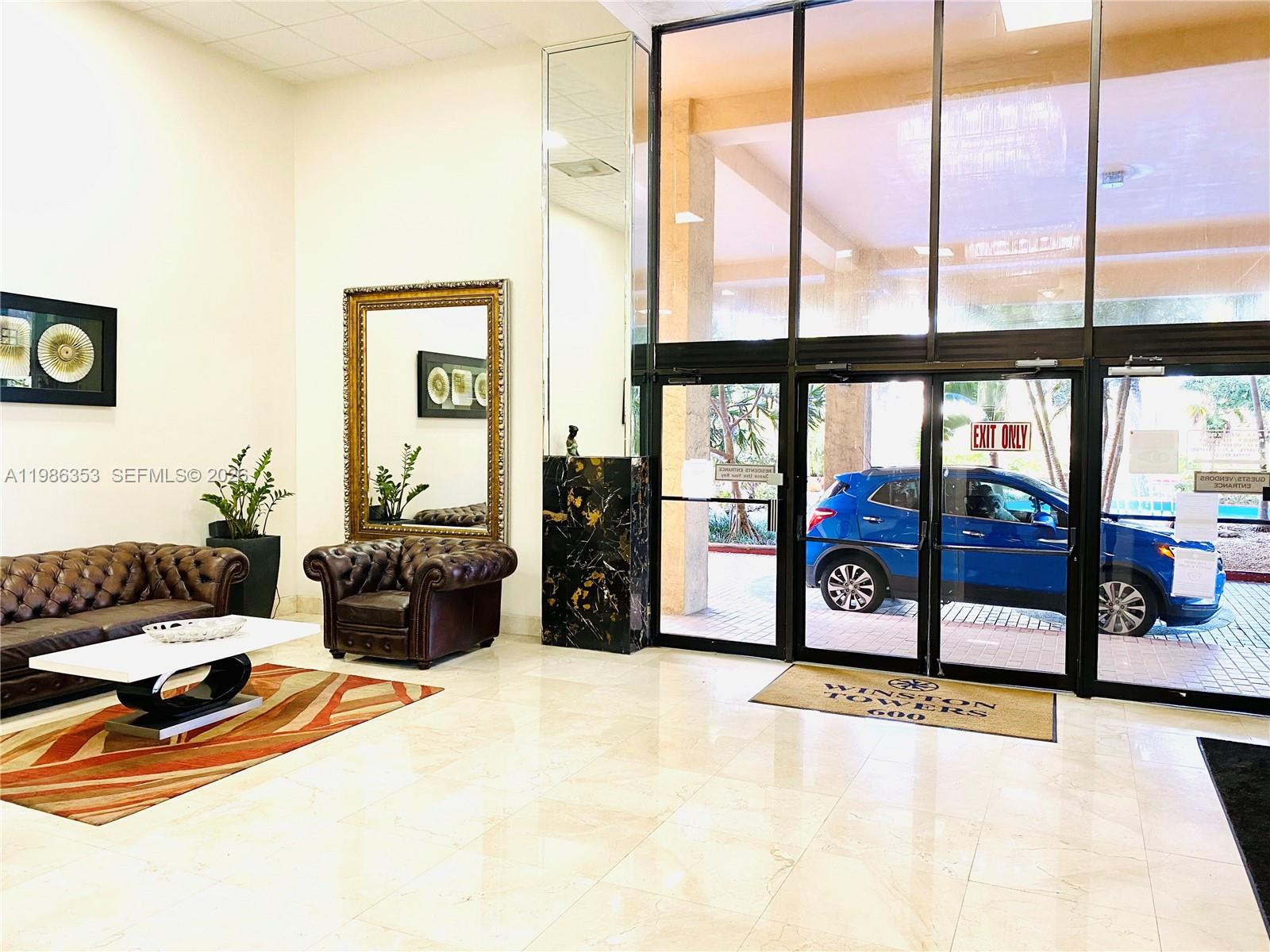 image Winston Towers 60022