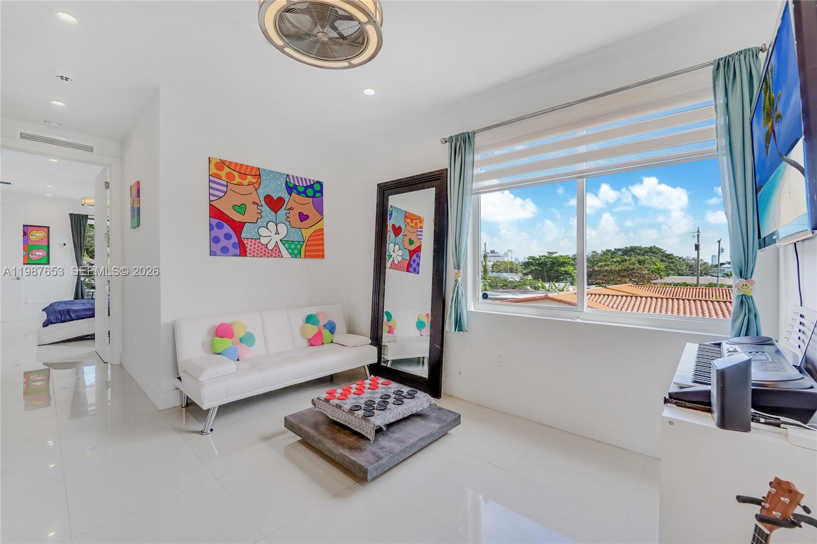 2943 SW 23rd St Miami, FL 33145