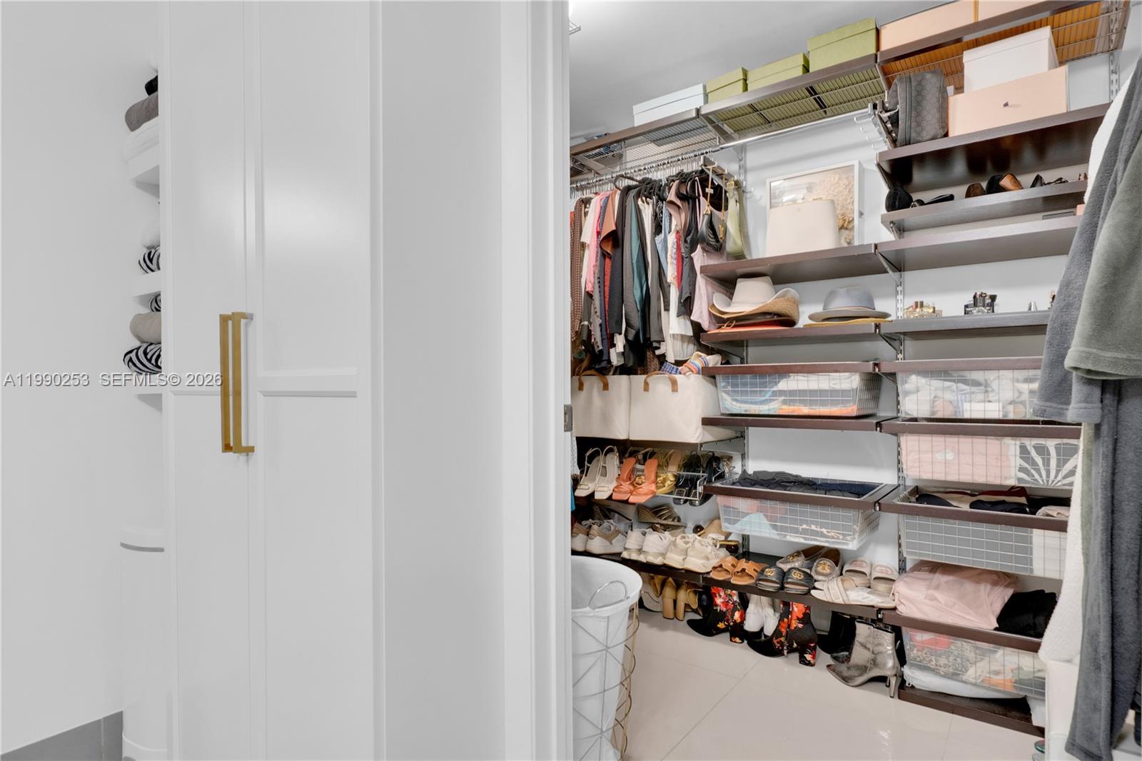 92 SW 3rd St #2802 Miami, FL 33130