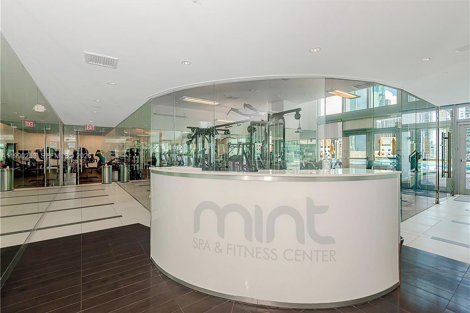 92 SW 3rd St #2802 Miami, FL 33130