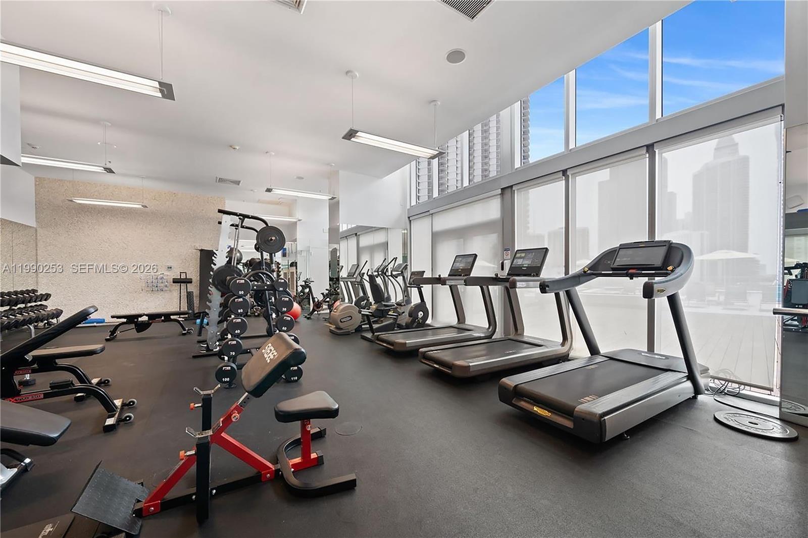 92 SW 3rd St #2802 Miami, FL 33130