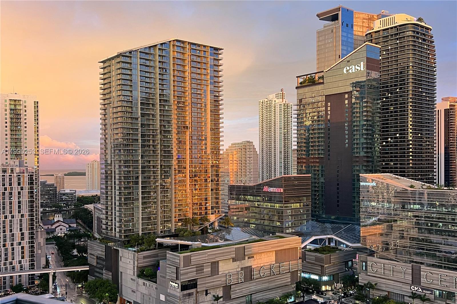 92 SW 3rd St #2802 Miami, FL 33130