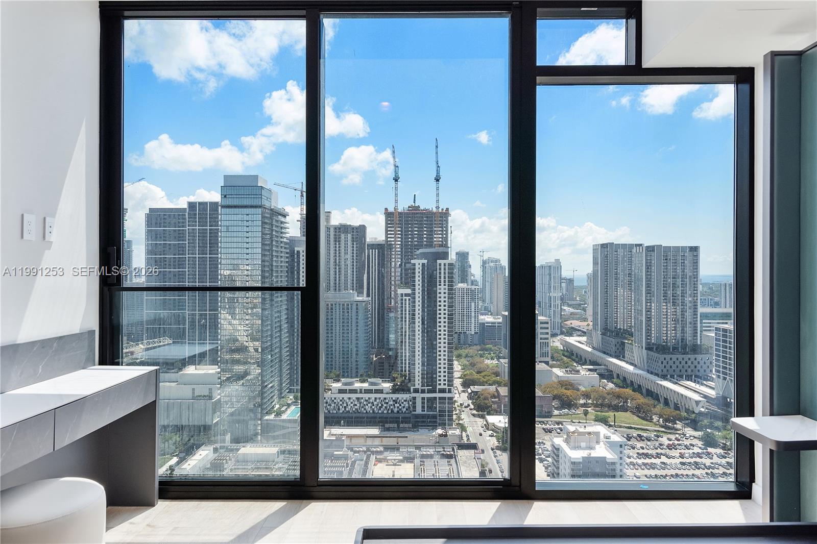 20 NE 11th St #3809 Miami, FL 33132