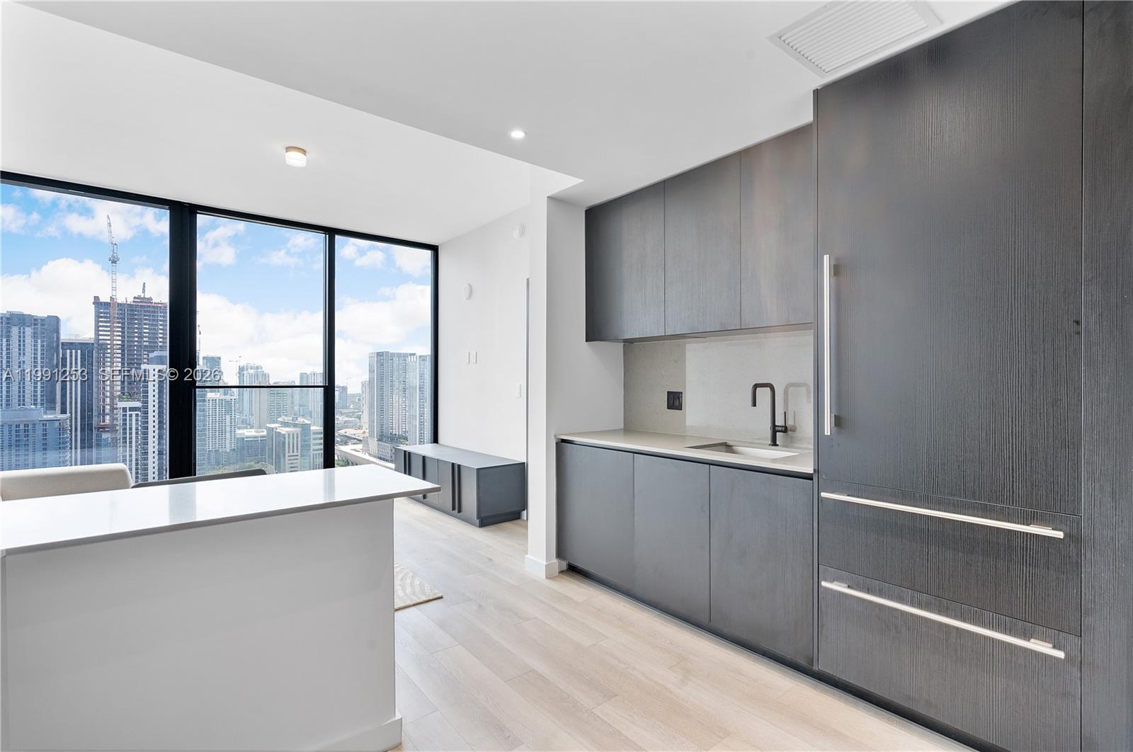 20 NE 11th St #3809 Miami, FL 33132