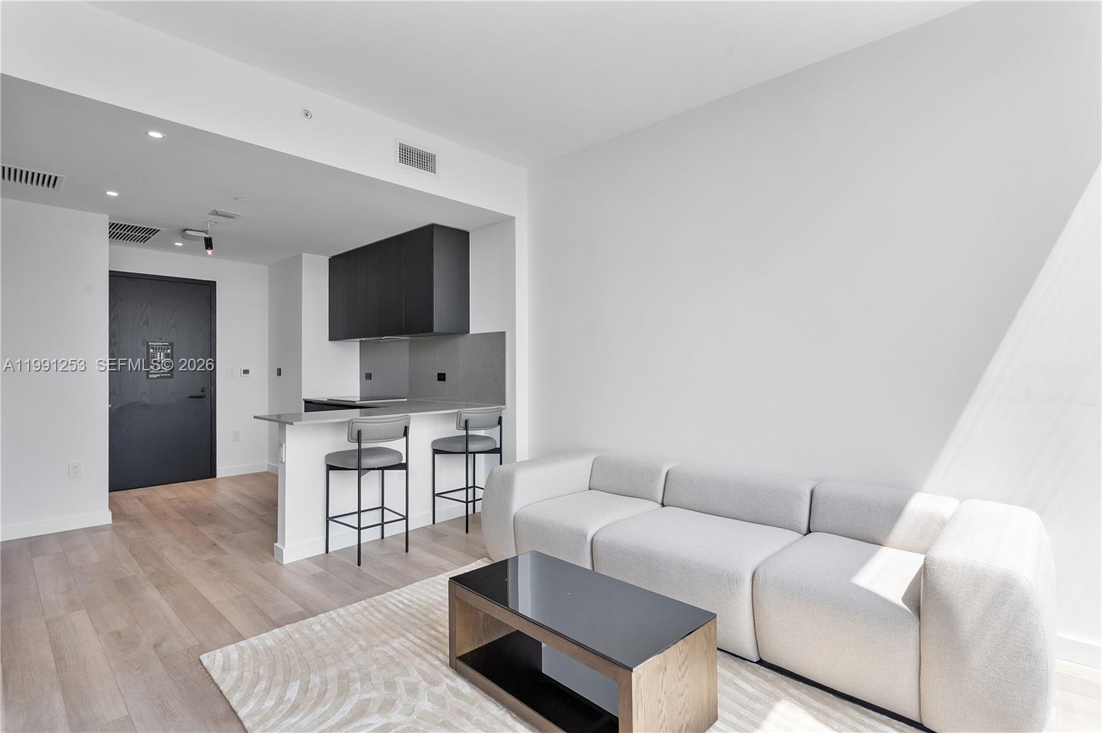 20 NE 11th St #3809 Miami, FL 33132