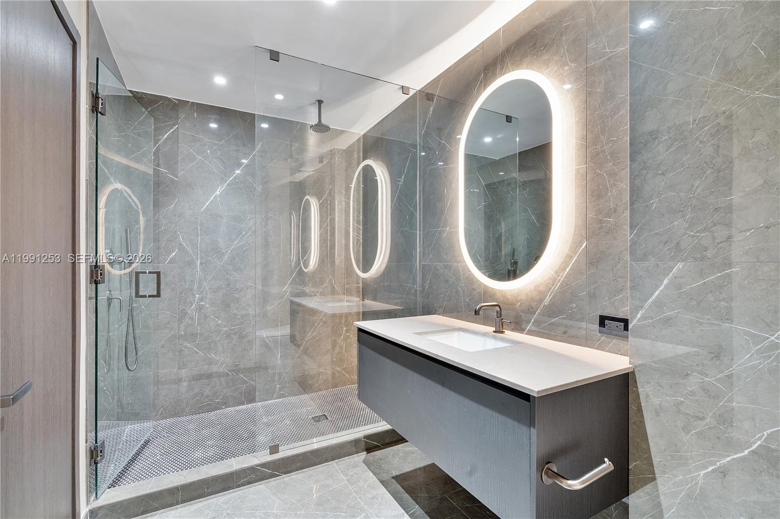 20 NE 11th St #3809 Miami, FL 33132