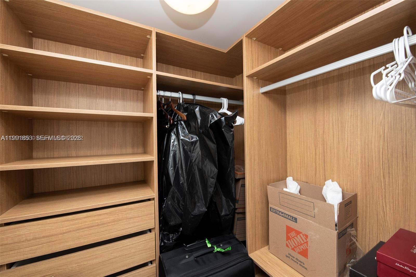 1331 Brickell Bay Dr #903 Miami, FL 33131