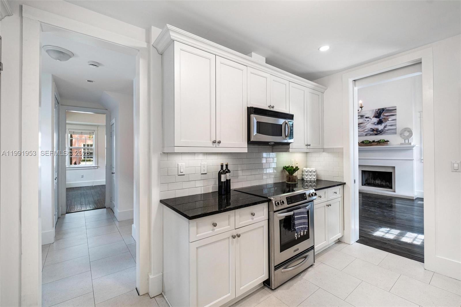 550 Loretto Ave #16 Coral Gables, FL 33146