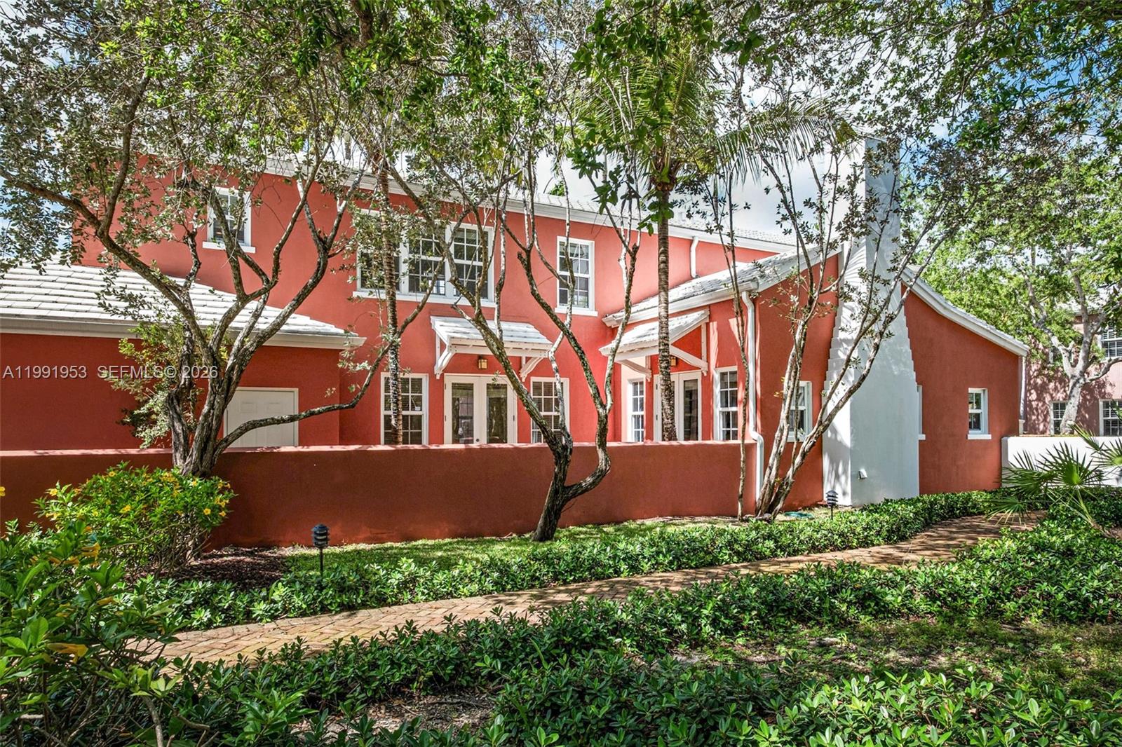 550 Loretto Ave #16 Coral Gables, FL 33146