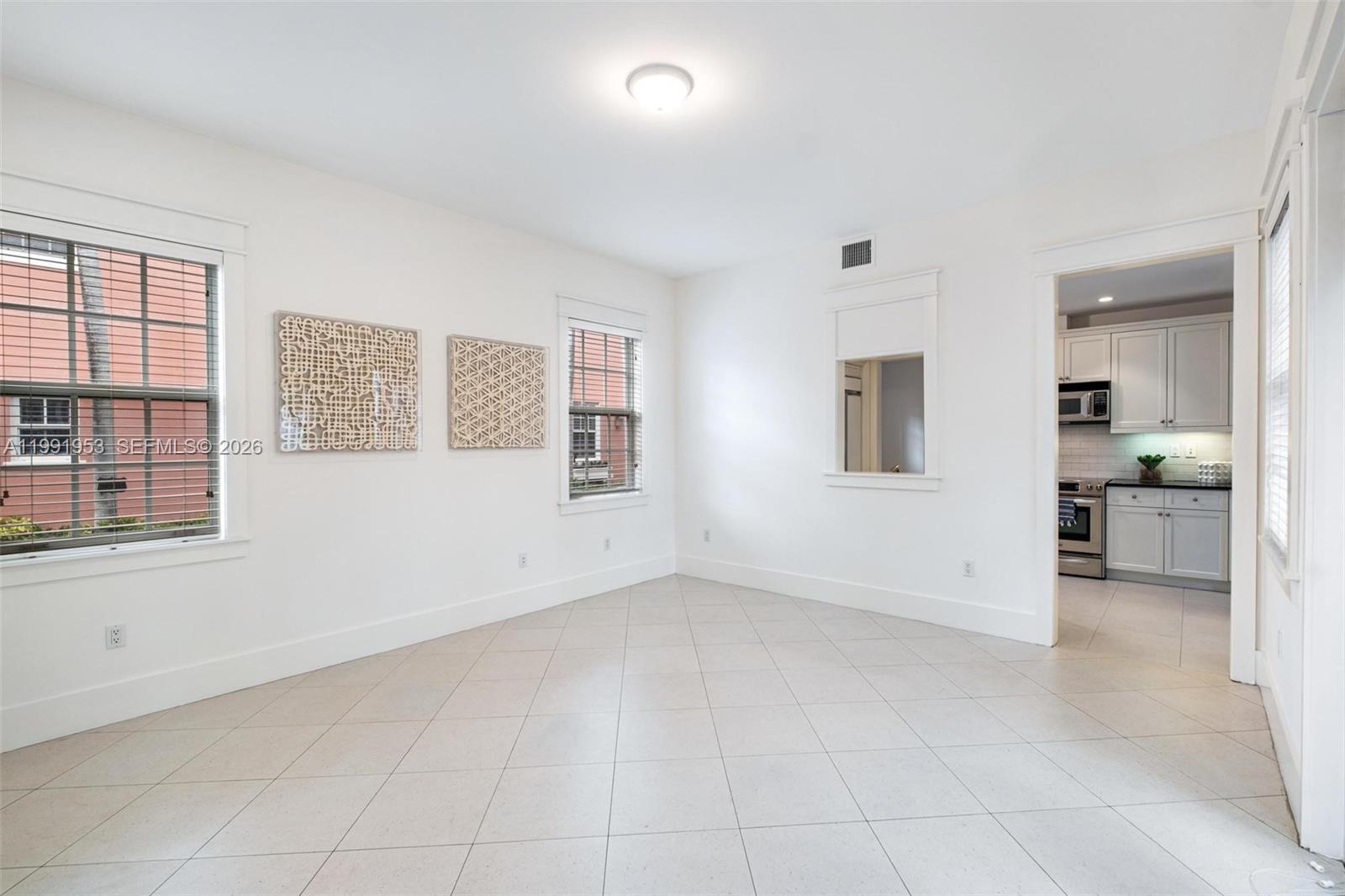 550 Loretto Ave #16 Coral Gables, FL 33146