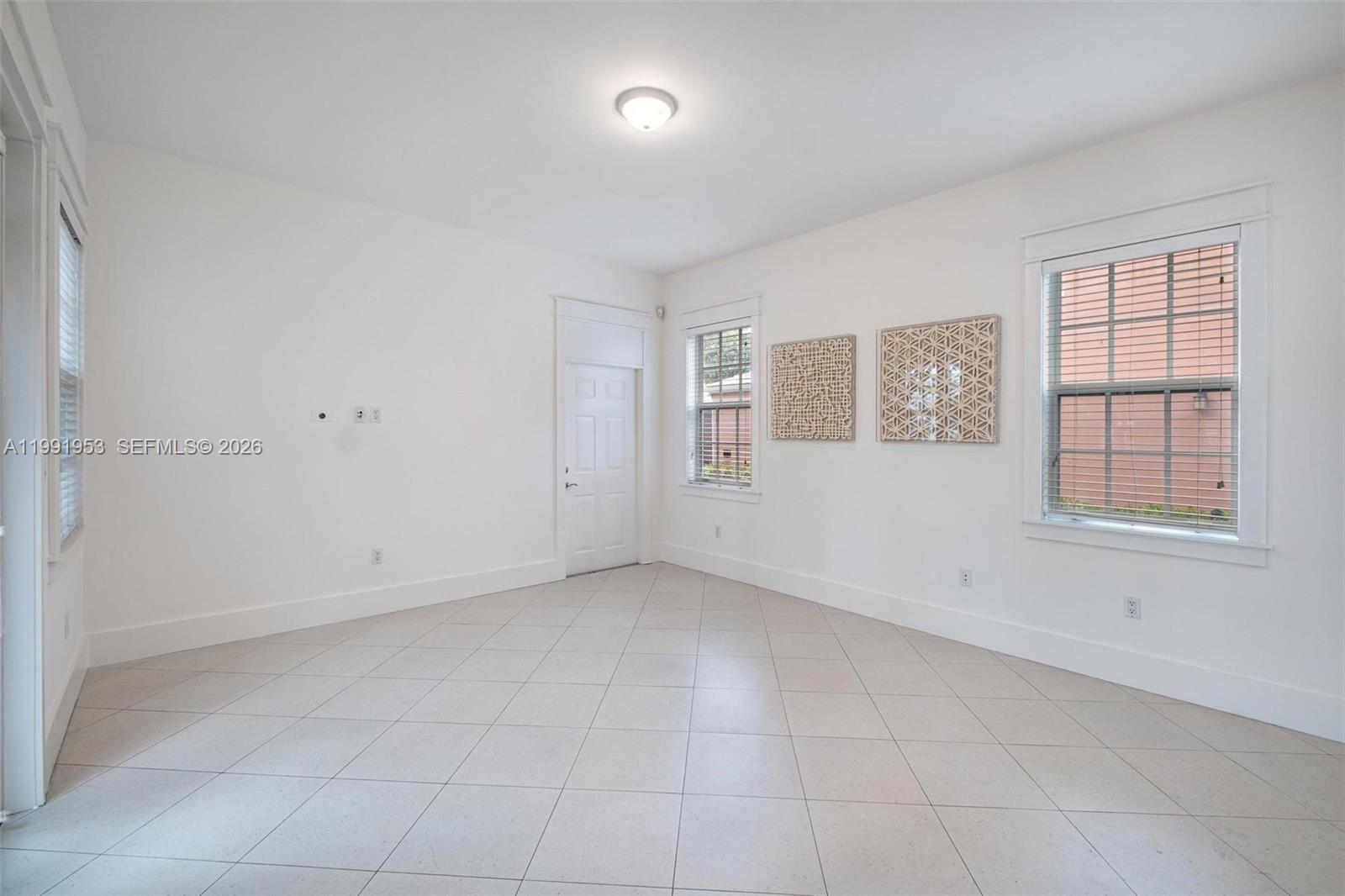 550 Loretto Ave #16 Coral Gables, FL 33146