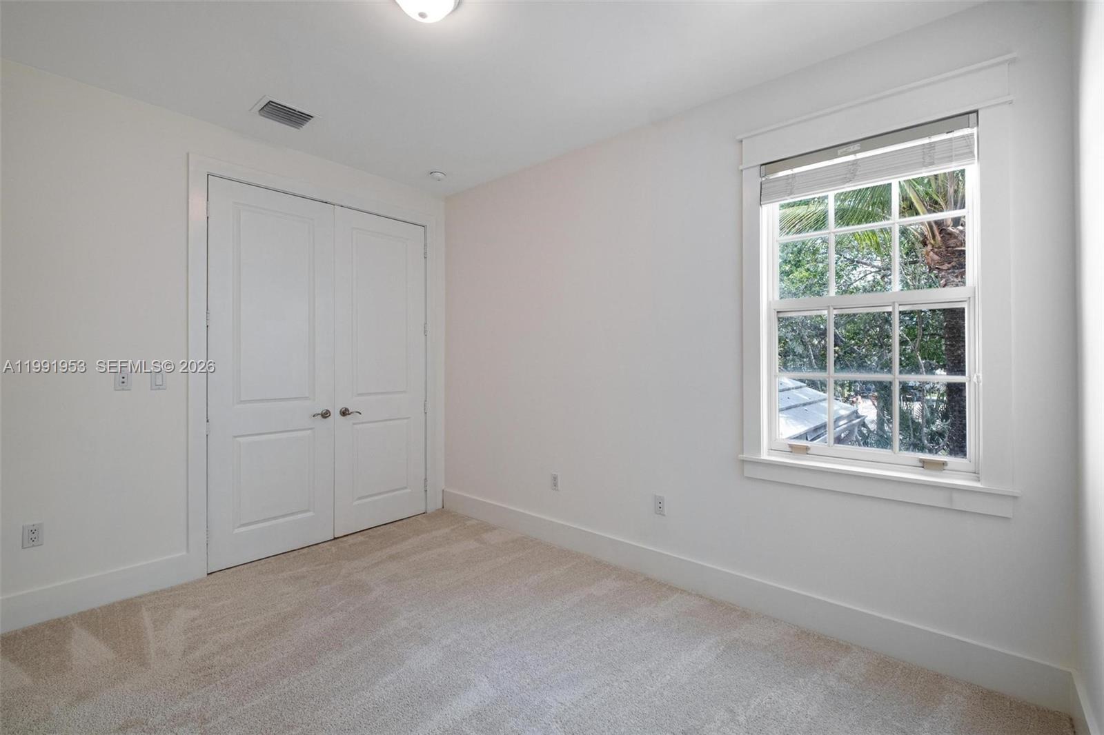 550 Loretto Ave #16 Coral Gables, FL 33146