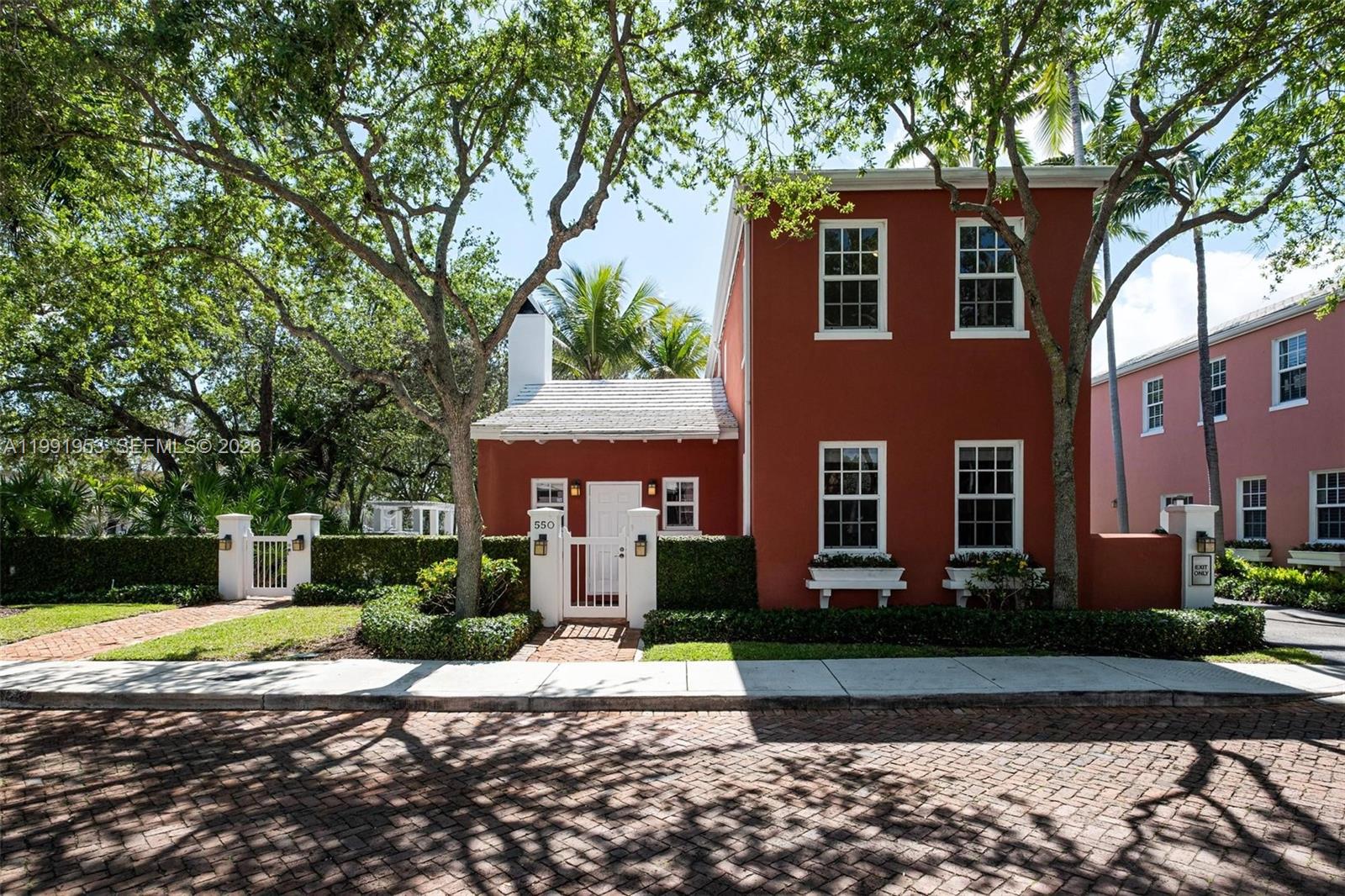 550 Loretto Ave #16 Coral Gables, FL 33146