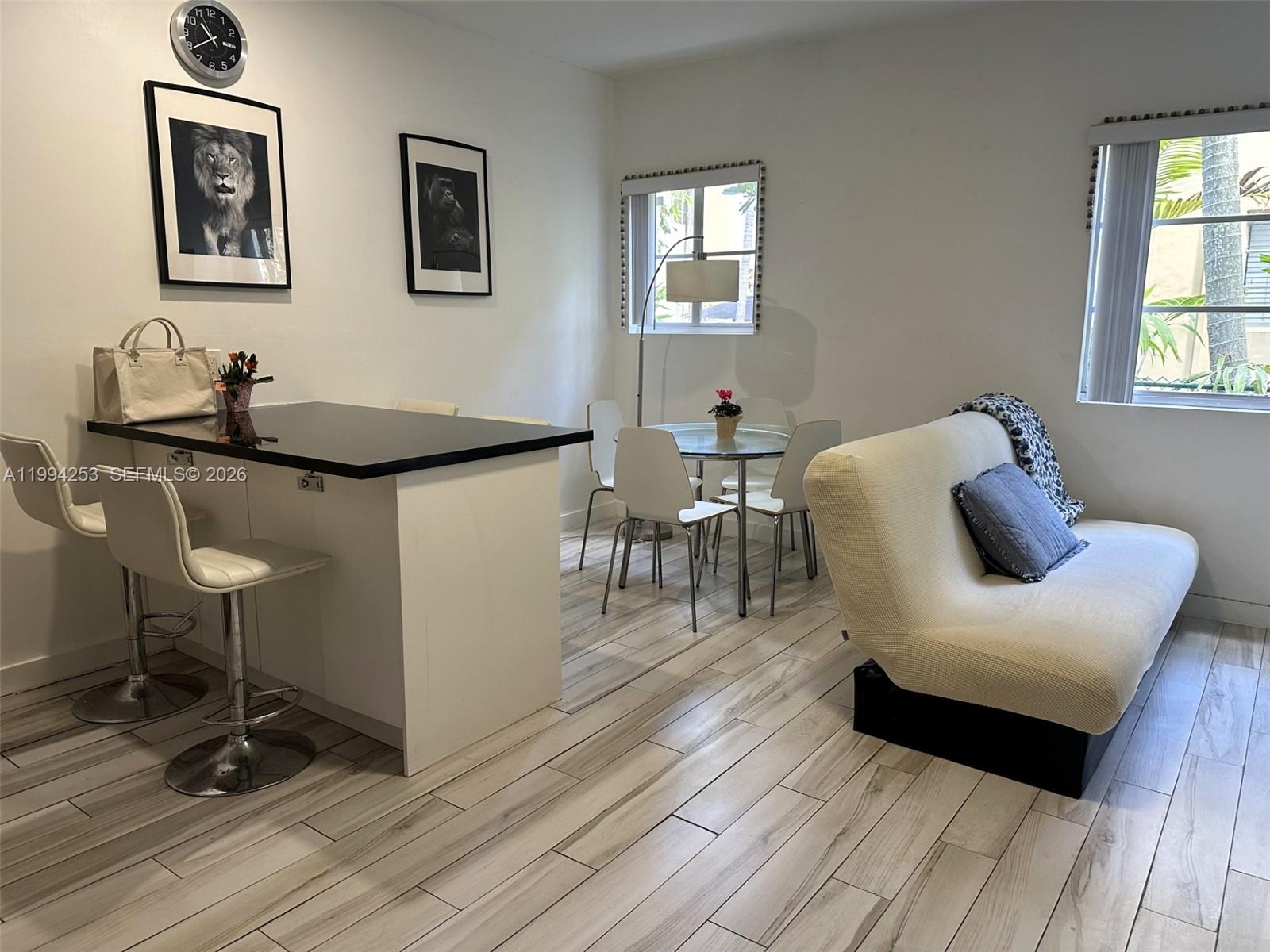 1560 Meridian Ave #103