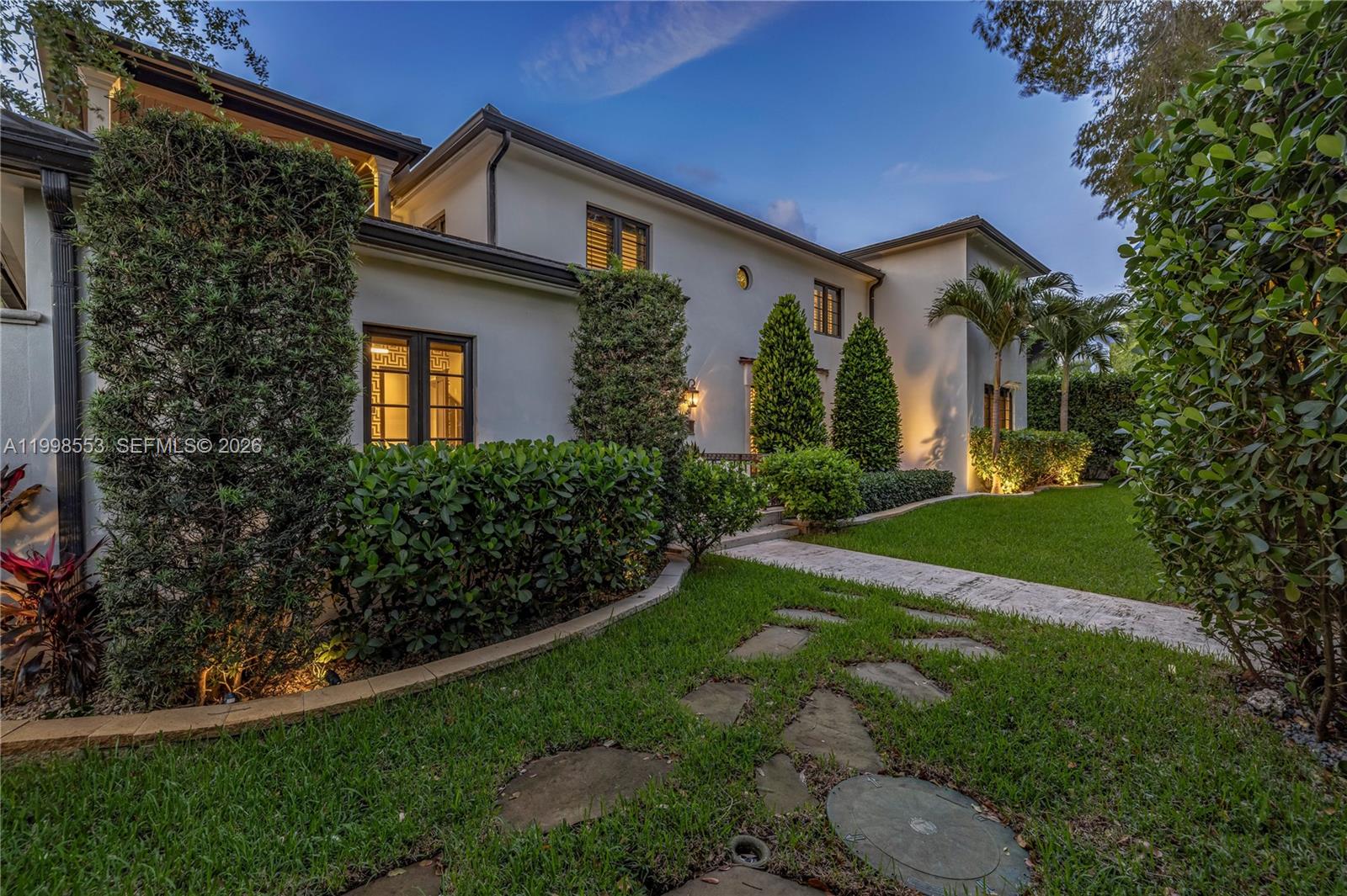 1001 NE 96th St Miami Shores, FL 33138