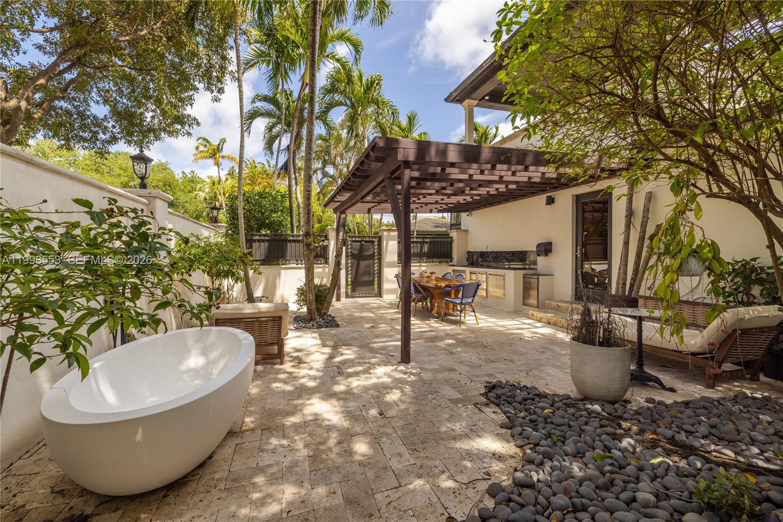 1001 NE 96th St Miami Shores, FL 33138