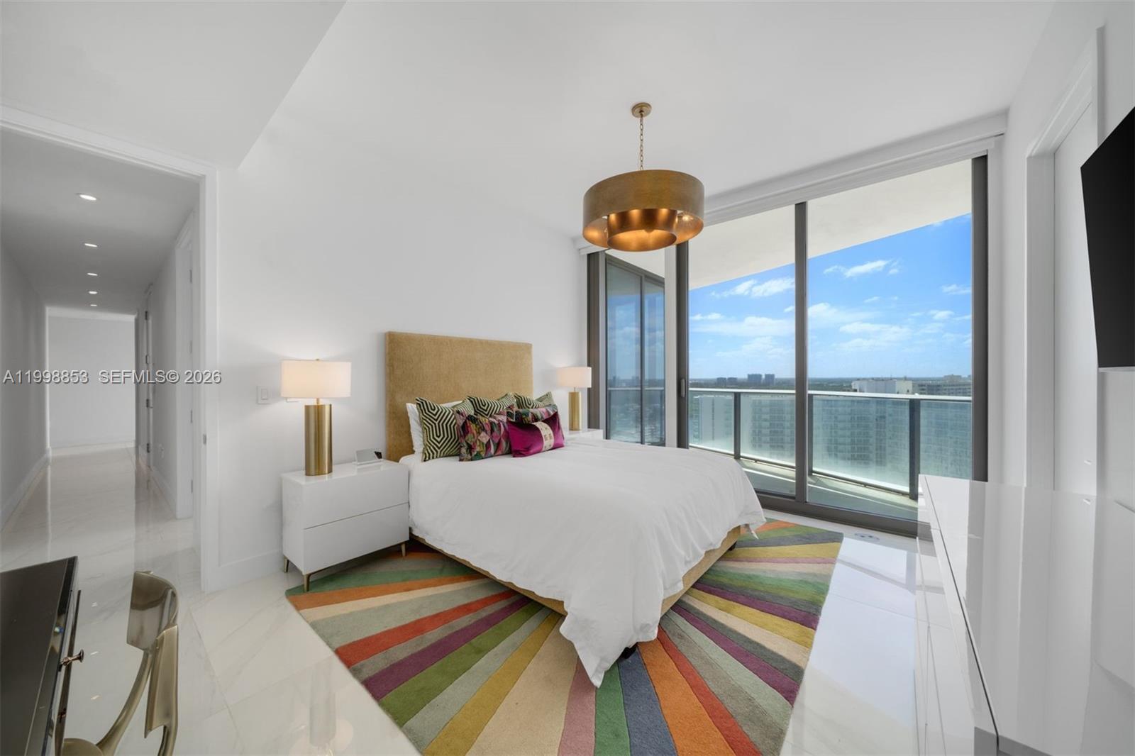 15701 Collins Ave #2005 Sunny Isles Beach, FL 33160