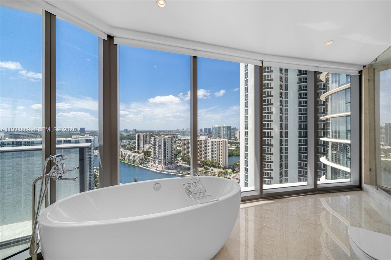 15701 Collins Ave #2005 Sunny Isles Beach, FL 33160