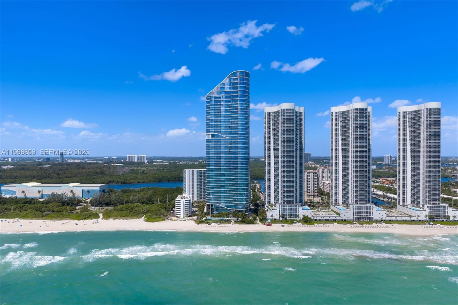 15701 Collins Ave #2005 Sunny Isles Beach, FL 33160