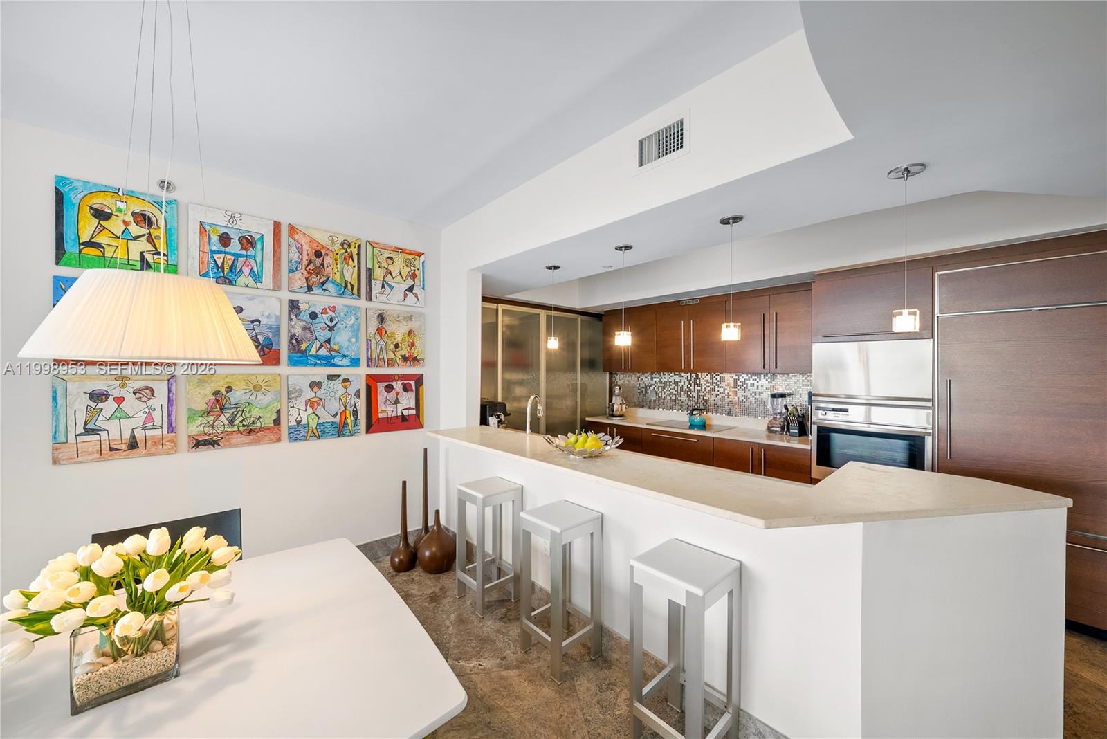 450 Alton Rd #704 Miami Beach, FL 33139