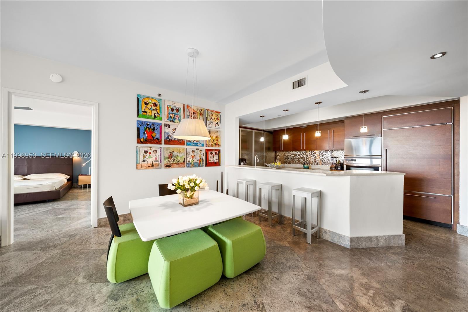 450 Alton Rd #704 Miami Beach, FL 33139